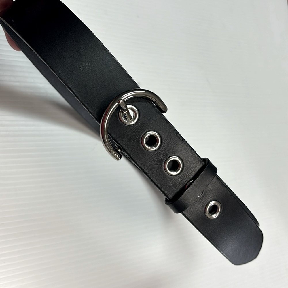 EUC Coach Black Genuine Leather Soho Belt With Sliver Tone  Grommet Holes - Sz S